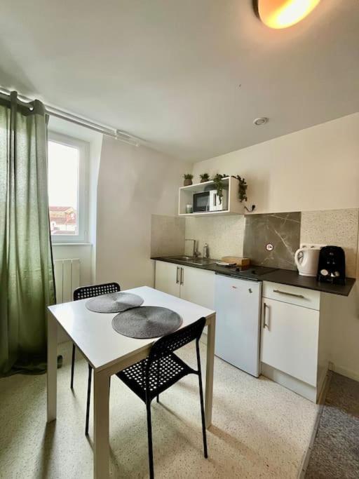 Studio 4 Rue Theodore Bac - Dabnb Лимож Екстериор снимка